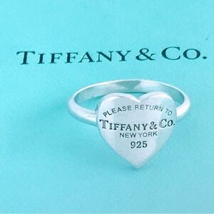 🩵🤍 Tiffany & Co Heart Ring 🩵🤍